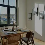 Luxurioeses Altbau Im Szenenviertel 公寓 *