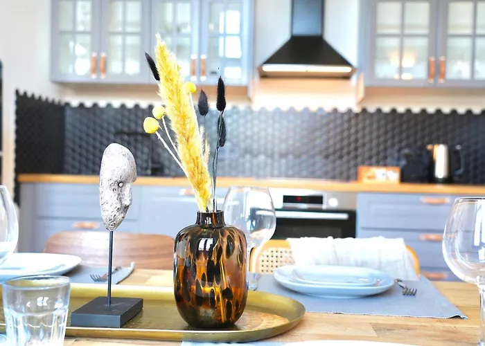 Appartement Luxurioeses Altbau Im Szenenviertel *